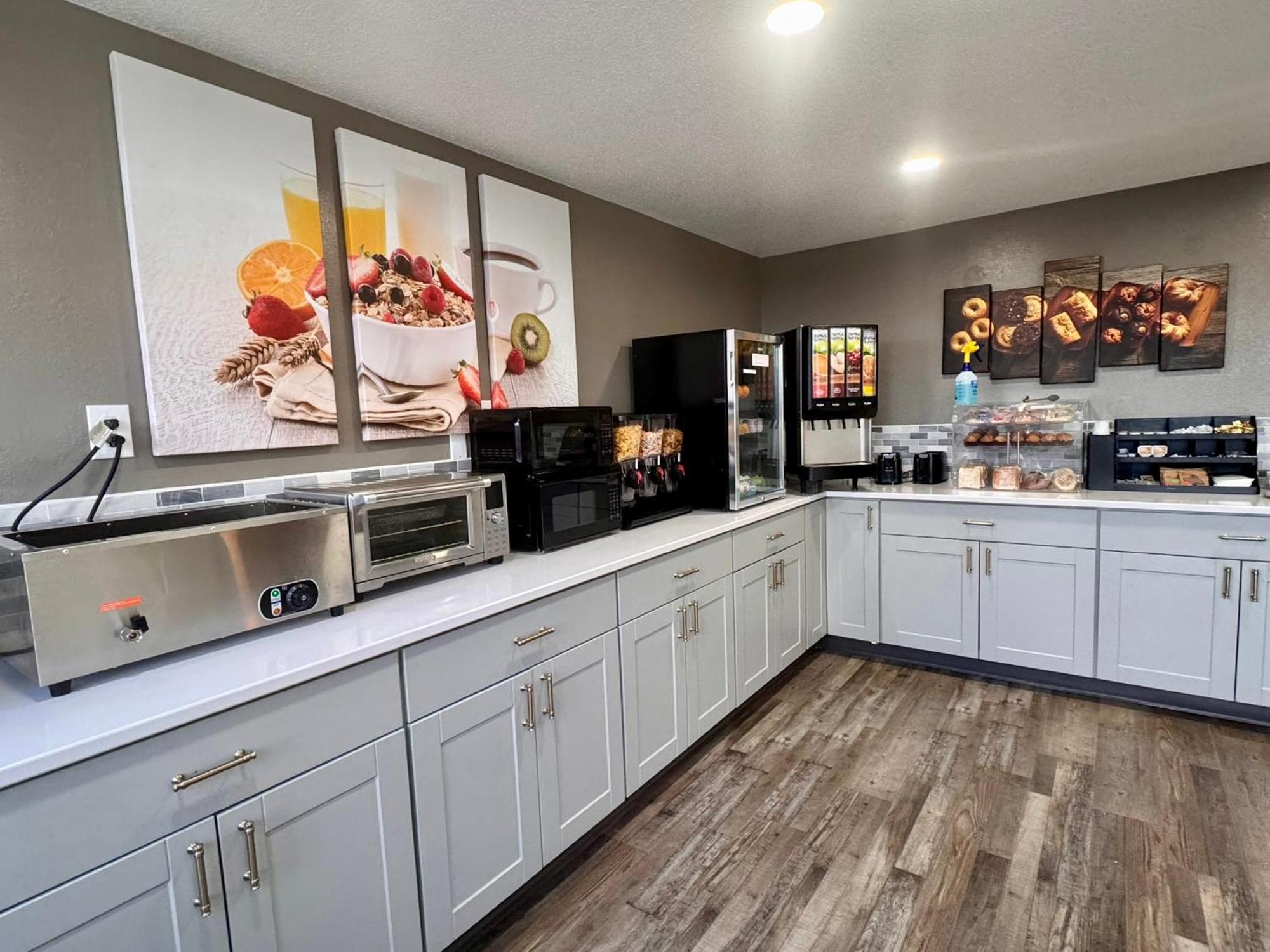 Super 8 By Wyndham Great Falls City Center 外观 照片