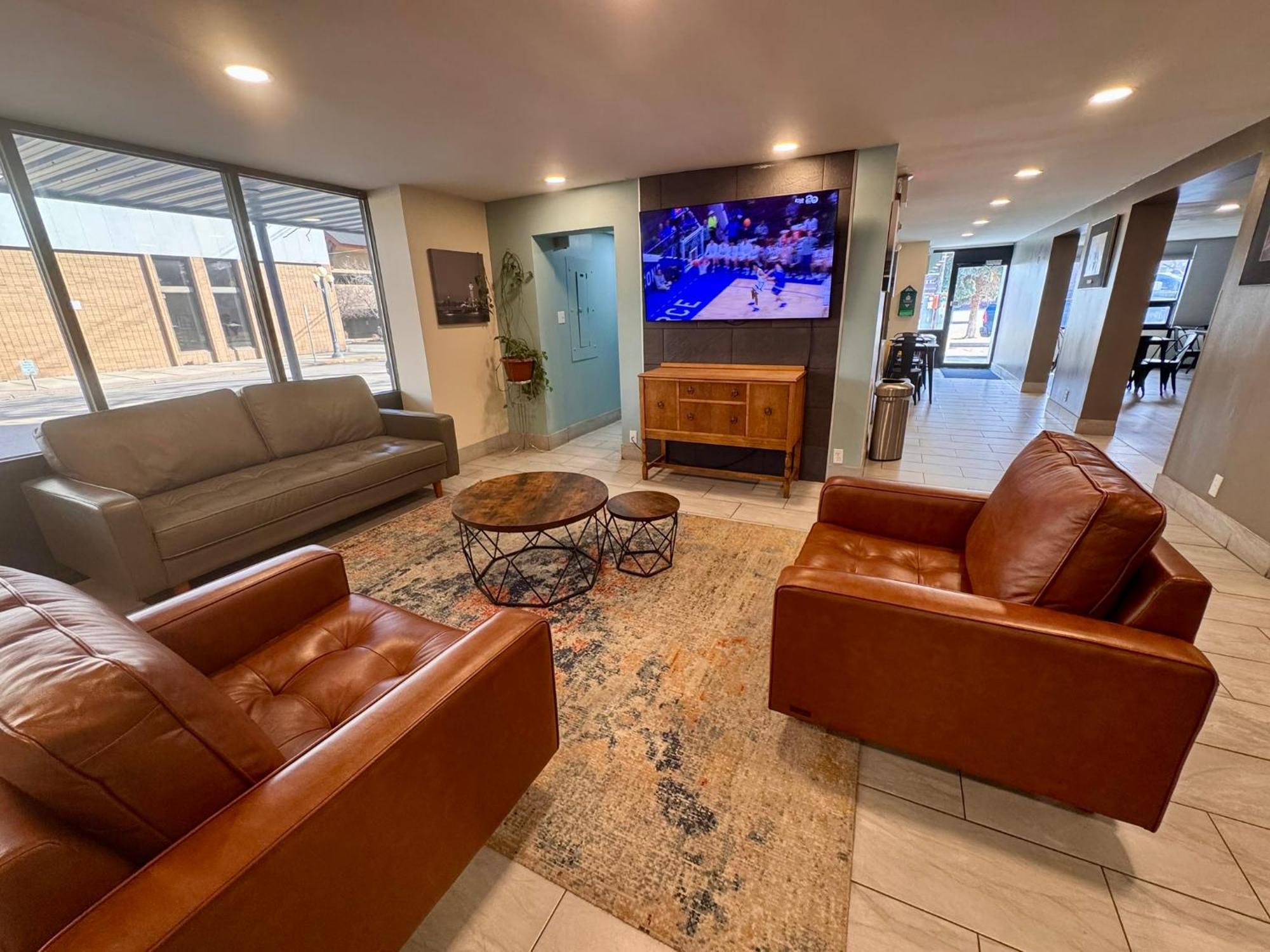 Super 8 By Wyndham Great Falls City Center 外观 照片