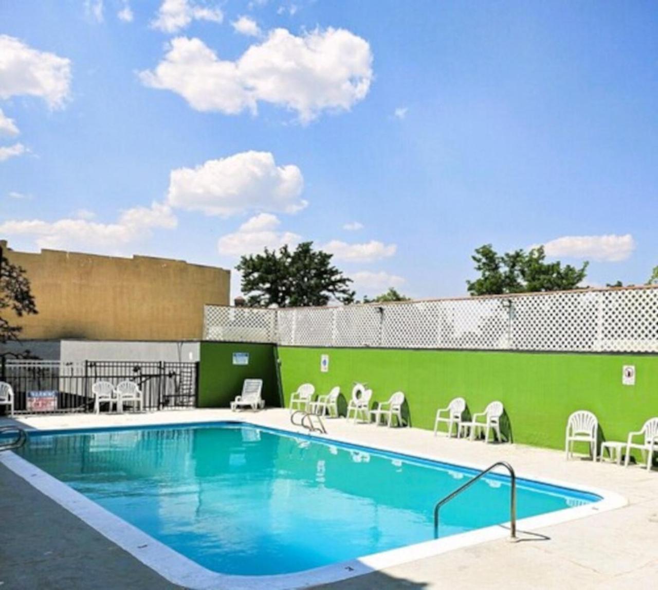 Super 8 By Wyndham Great Falls City Center 外观 照片